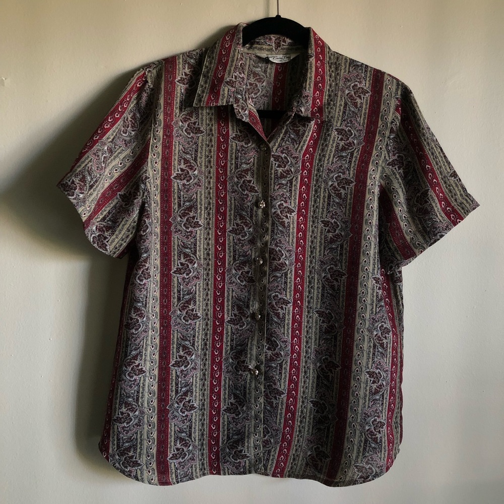 Vintage Tung Tai buttoned up Blouse